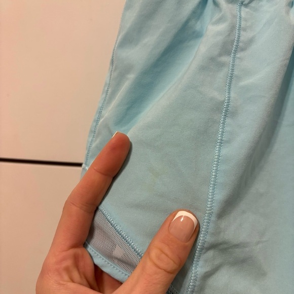 Lululemon Hotty Hot Shorts Long 4" Hydra Blue - Picture 9 of 9